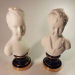 Dvě porcelánové busty